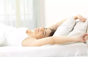 Si vous faites des grasses matinées le week-end, votre risque de maladie cardiaque diminue de 20%