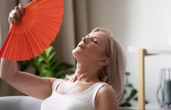 Ménopause : enfin un traitement efficace contre les bouffées de chaleur ?