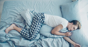 Validée par l’armée : cette méthode ultra-efficace permet de s’endormir en 2 minutes