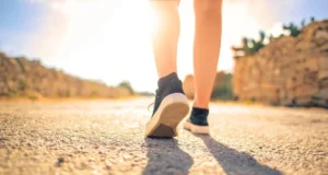 Semelles thérapeutiques : la clé pour des jambes légères et en santé