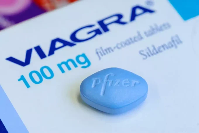 Comment le Viagra© réduit-il le risque de césarienne d’urgence chez la femme enceinte ?