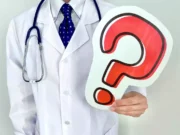 Pourquoi Didier Raoult est-il interdit d’exercer la médecine pendant deux ans ?