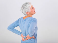 Mal de dos chez les seniors : quels exercices privilégier ?