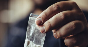 Plus d’1 million de Français ont consommé de la cocaïne dans l’année : comment est-ce possible ?