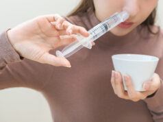 Sérum physiologique: un rappel massif secoue la France, des résidus d’alcool détectés