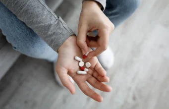 Lenacapavir : c’est quoi ce nouveau médicament préventif du VIH en France ?