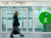 Je suis biologiste et voici la meilleure heure pour aller au laboratoire sans faire la queue