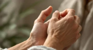 Douleurs chroniques en France : un combat invisible et quotidien