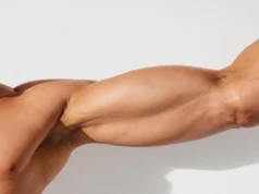 AVC : Renforcez votre bras sain pour accélérer votre récupération