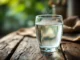Boire de l’eau chaude le matin : le secret pour un ventre plat et une digestion optimale