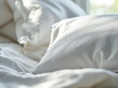 Bave nocturne : signe d’un problème de santé ou simple fatigue ?