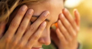 Soulagez vos migraines avec cette technique simple et gratuite validée par un neurologue