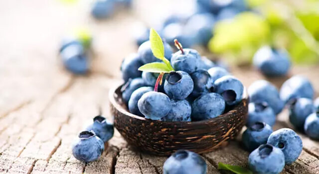 Je suis cardiologue : ce fruit est meilleur que tous les autres pour baisser la tension et éviter l’AVC