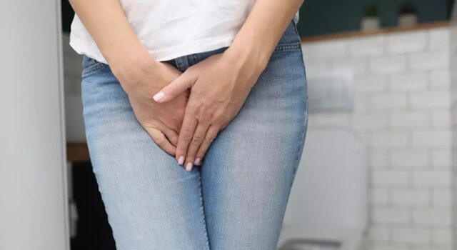 Pourquoi on urine moins quand il fait chaud ?