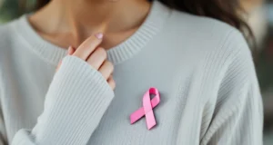 Cancer du sein : les signes invisibles à ne pas ignorer